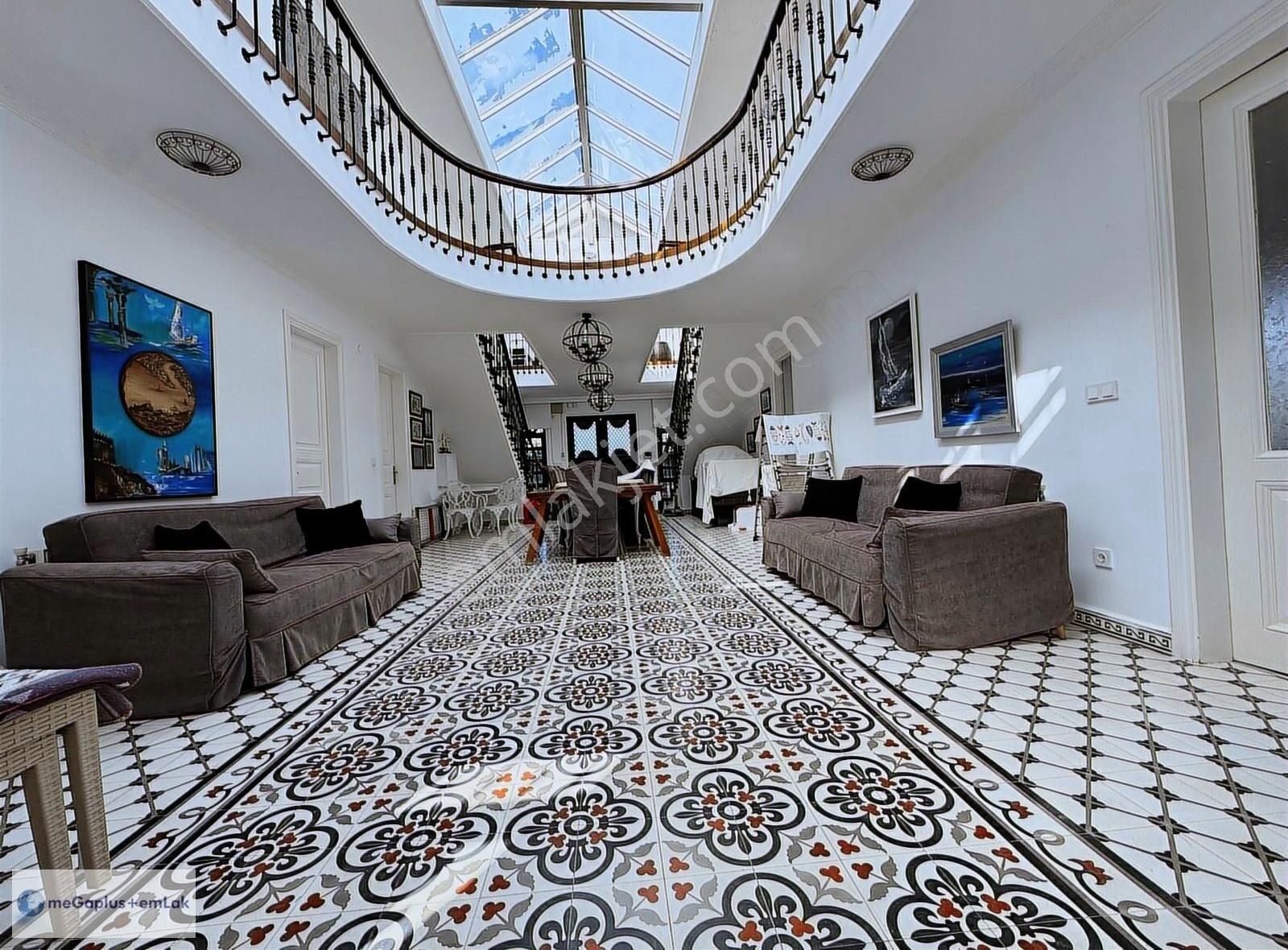 Şile Kumbaba Mahallesinde Çok Özel 450m2 Lüks 7+2 Havuzlu Villa - Görsel 23