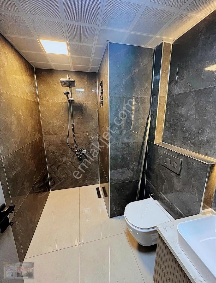 Ortadoğu'dan Satılık 4+1 Lüx Daire - Görsel 18