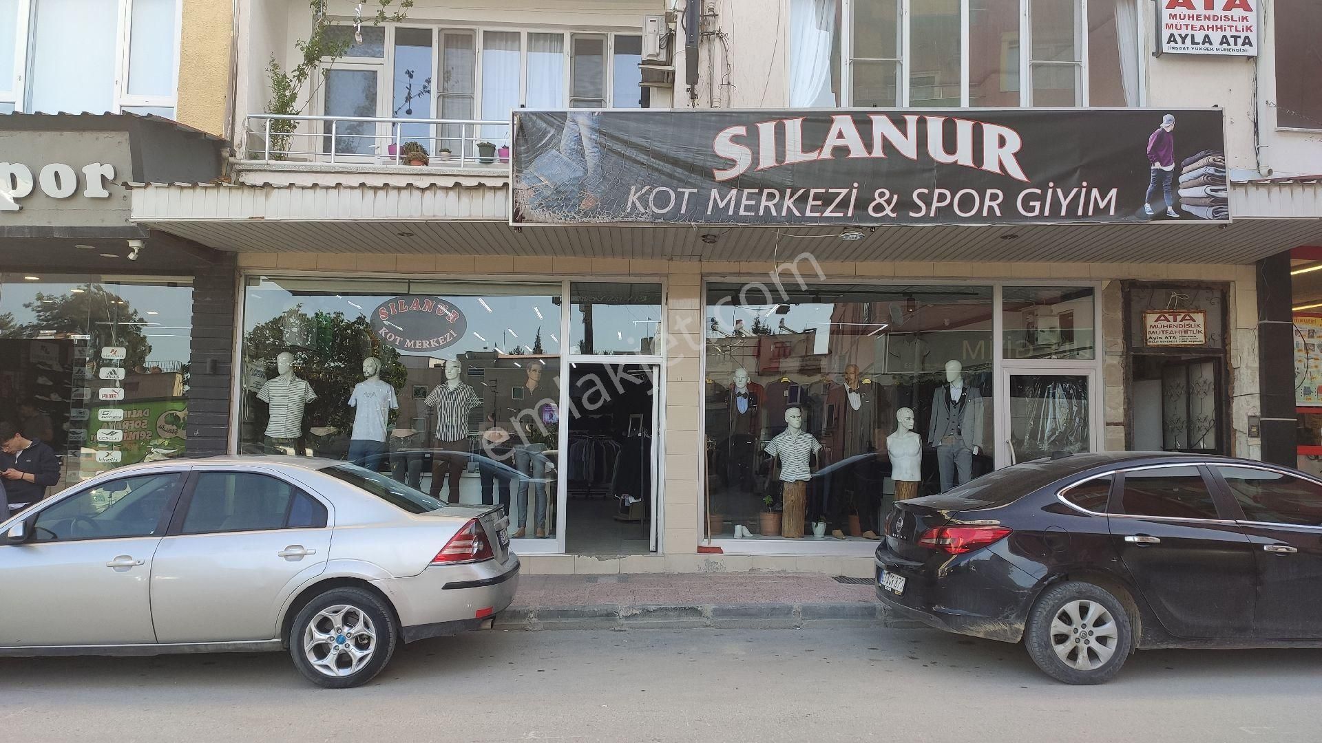 Doğancı Mahallesinde Cuma Pazarı Yolunda Sılanur Olarak Hizmet Veren İşyeri Satılık