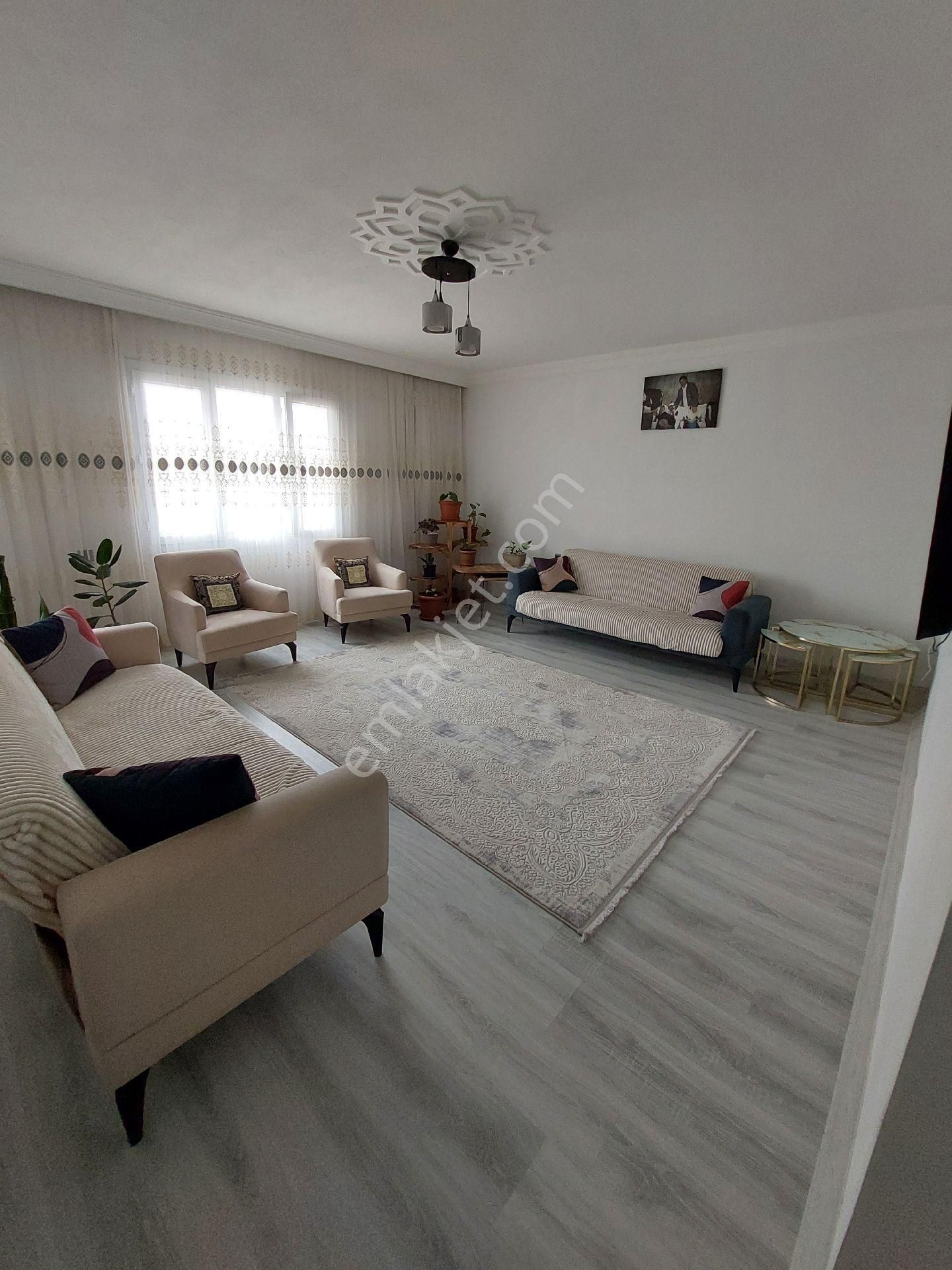 Bilge Emlaktan Çağdaş Mahalesınde Satılık 3.5 Katlı Müstakil Ev - Görsel 10