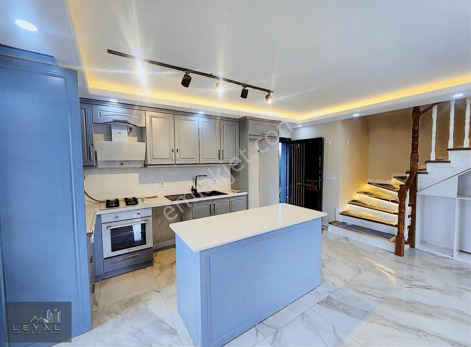 Leyal Gruptan Satılık Ultra Lüx Havuzlu Peyzajlı Villa - Görsel 18