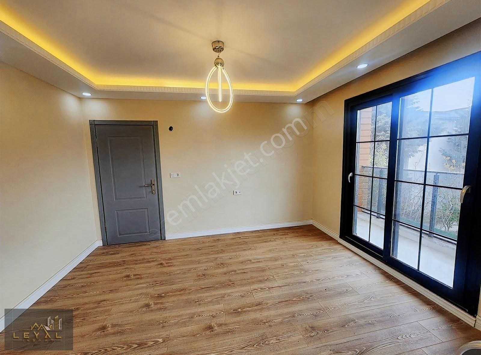 Leyal Gruptan Satılık Ultra Lüx Havuzlu Peyzajlı Villa - Görsel 25