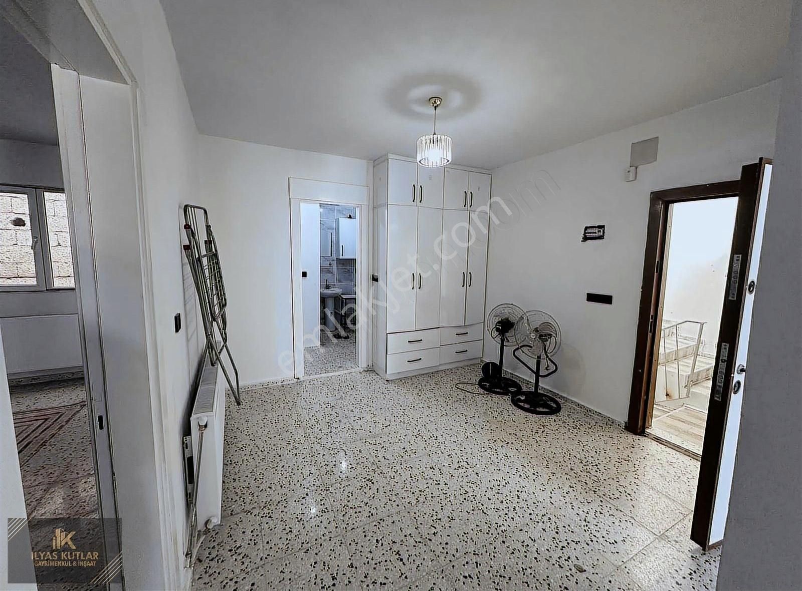 İlyas Kutlar Dan Konak Mhl 3 Katlı 100m2 Dogalgazlı Bina - Görsel 17