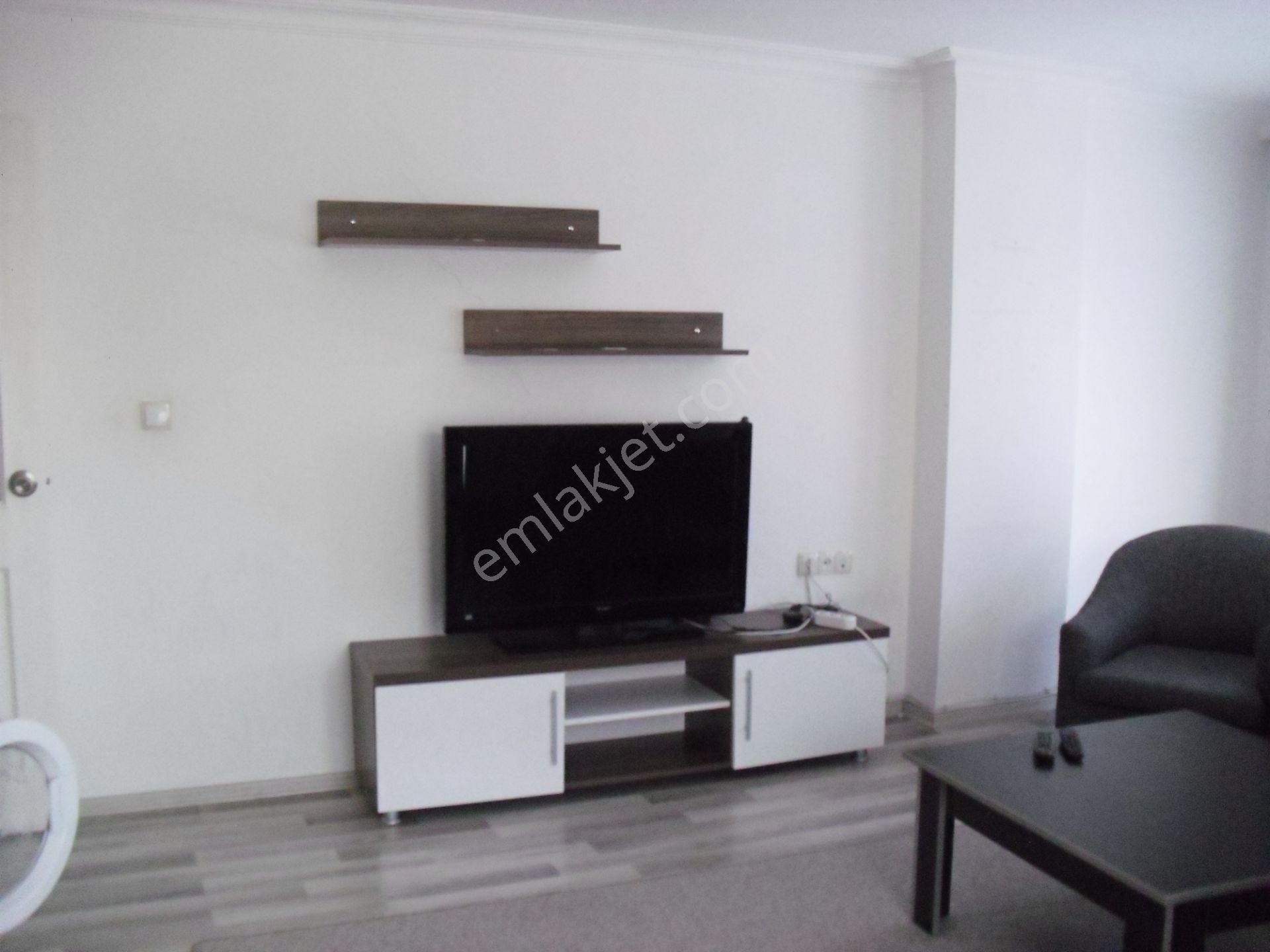 Gaziosmanpaşa Uğurmumcu Cad.yanı 1+1 Isınma Aidat İnternet Dahil Mobilyalı Kiralık Daire