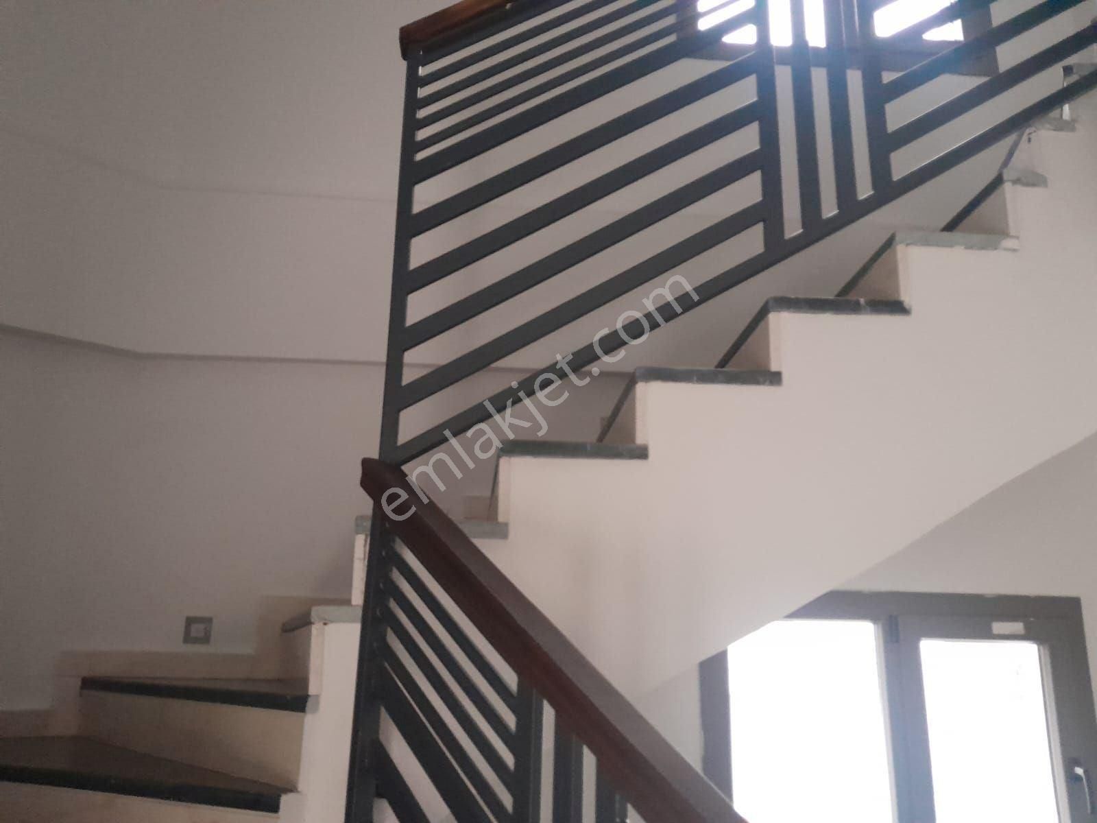 Kuşadası Kadınlar Denizi Satılık 4+1 Dublex Villa - Görsel 10