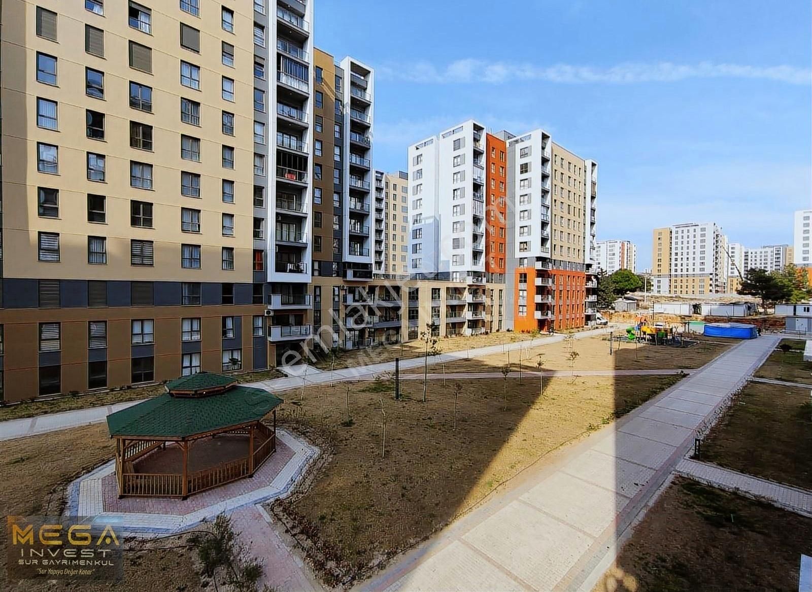 Mega İnvest'den Suryapı'da Satılık Ful Eşyalı 2+1 106 M2 Daire