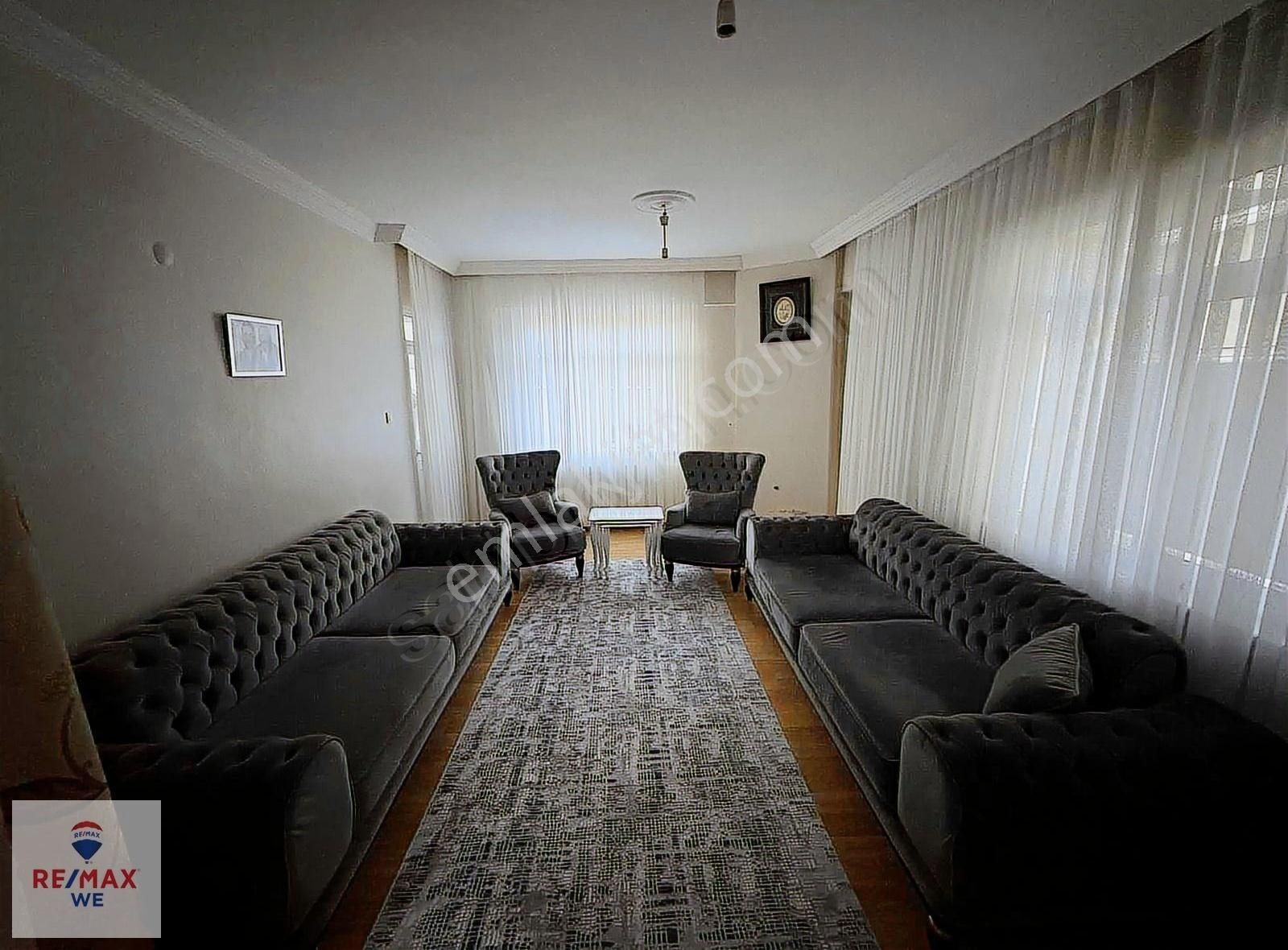 Fındıklı Mahallesi Merkezi Lokasyonda Satılık 3+1 Daire