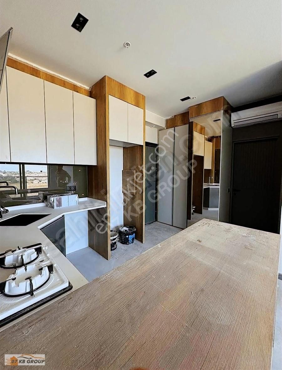 Antalya Altıntaş'ta Lüx La'bella Projesinde Bitmiş 1+1 Daire - Görsel 27