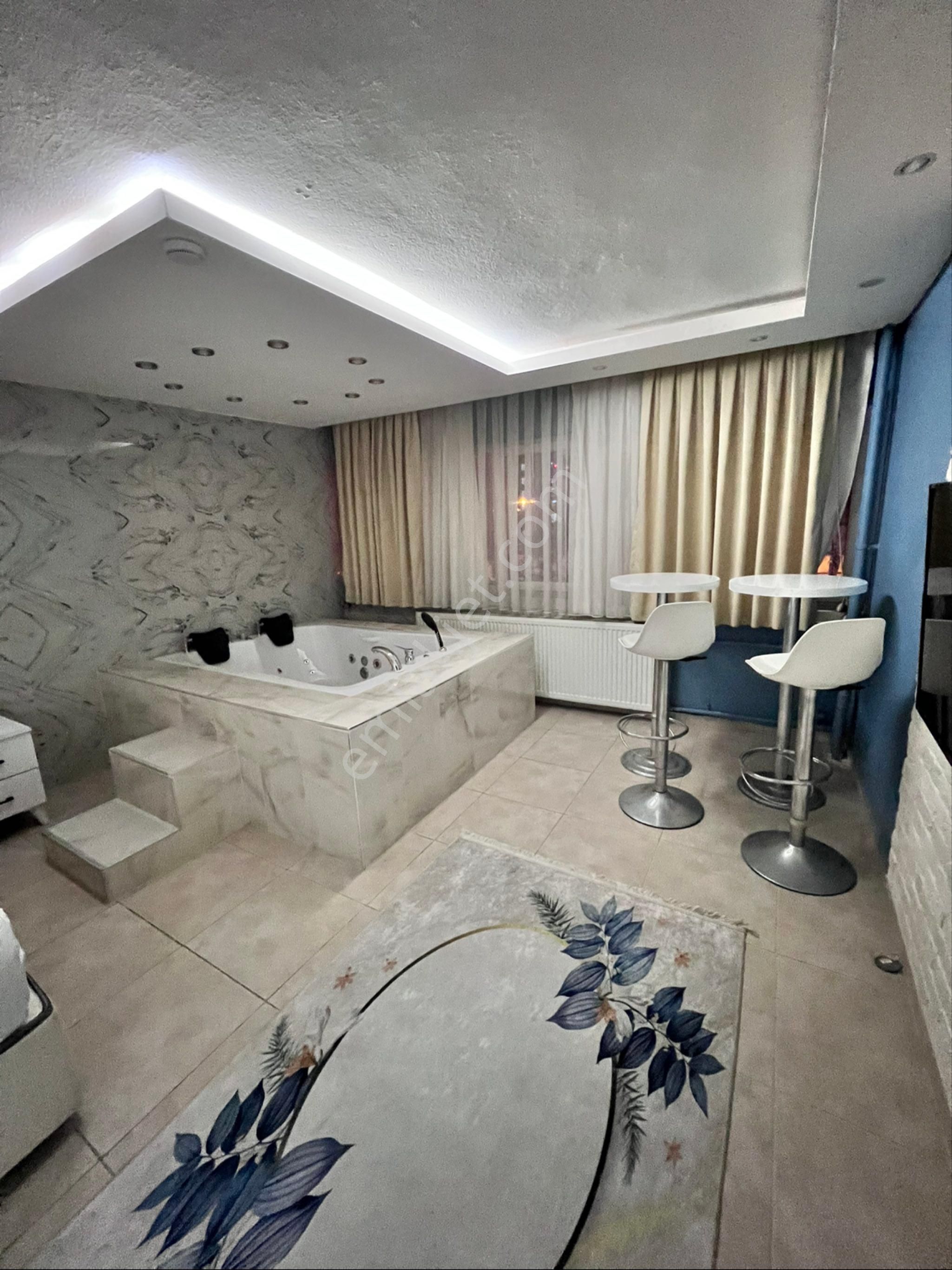 Ankara Sıhhıyede Günlük / Haftalık / Aylık Kiralık Jakuzili Lüks Daire