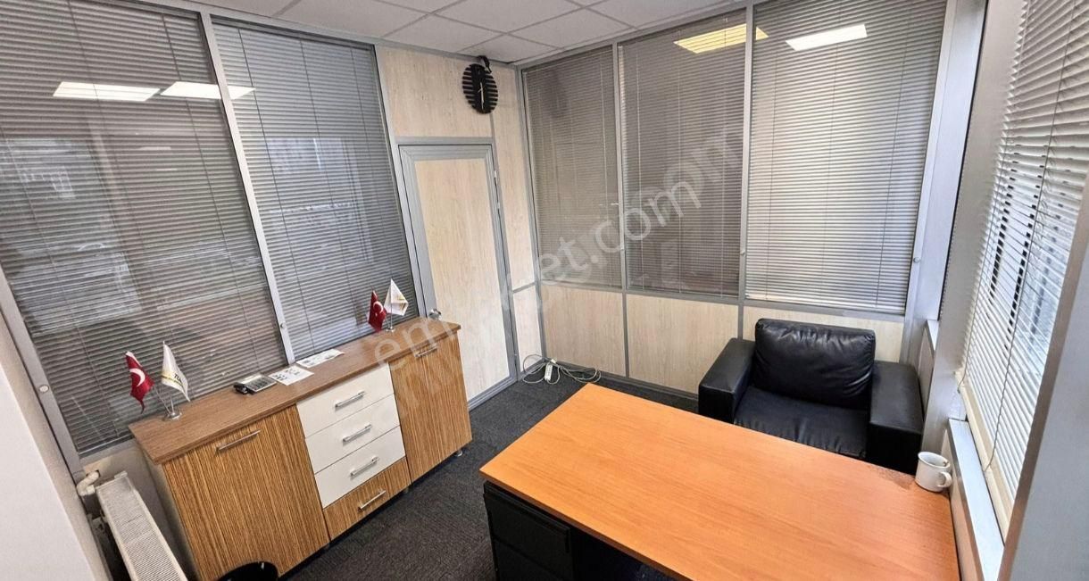 Kavacık Plazalar Bölgesinde Möbleli 140 M Plaza - Görsel 14