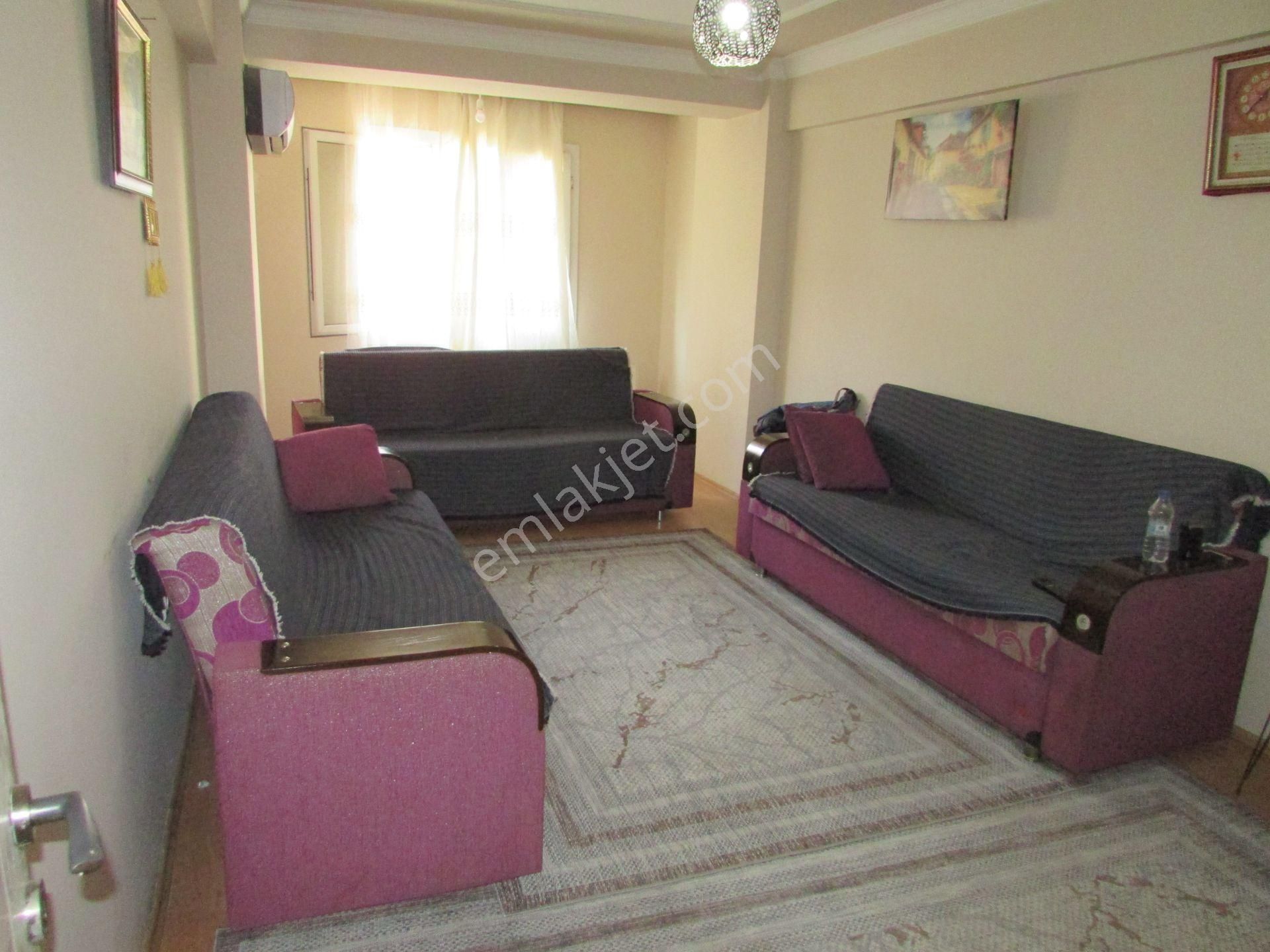 İnönü Mahallesinde Havuzlu Parkın Orada Ara Kat 2+1 Ve 98 M2 Satılık - Görsel 4