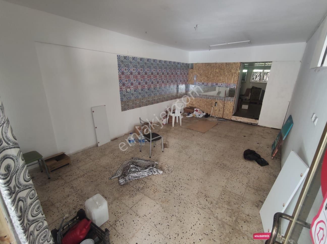 Antalya Kepez Yeşilyurtta Kiralık Önü Açık Dükkân No-20449
