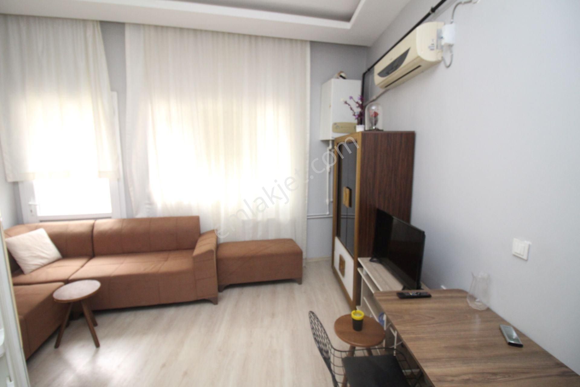 Buca Kozağaç Ta Kombili Eşyalı Kombili 1+1