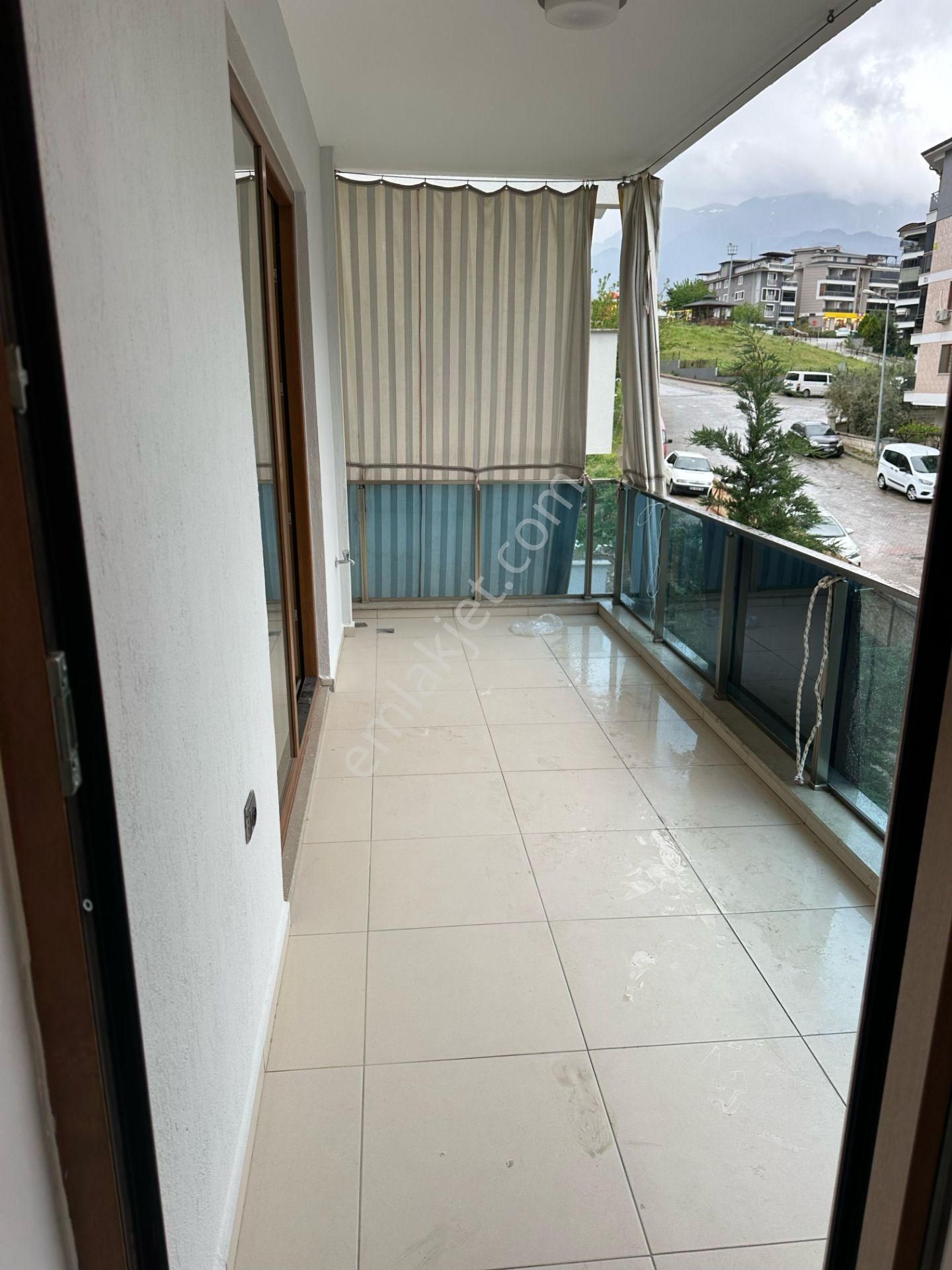 Çakmakta Arakat Satılık 3+1 Daire