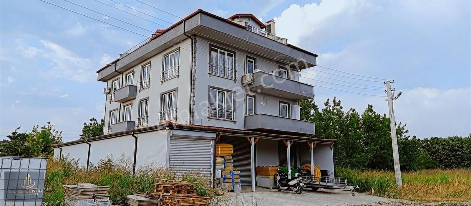 Arifiye Hanlı Merkez De 3+1 155m2 Yerden Isıtmalı Kiralık Daire