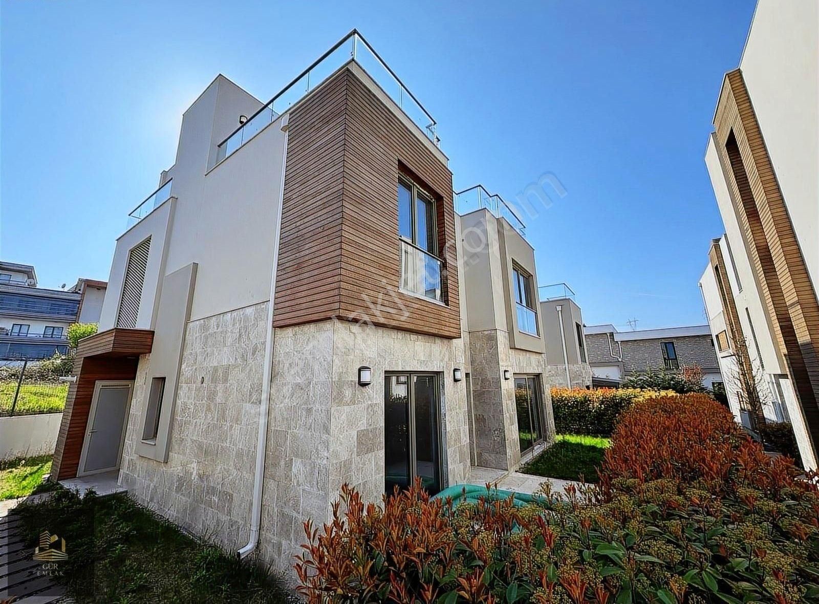 Site İçerisinde,müstakil Bahçeli, Satılık 4+2 Ultra Lüks Villa!!