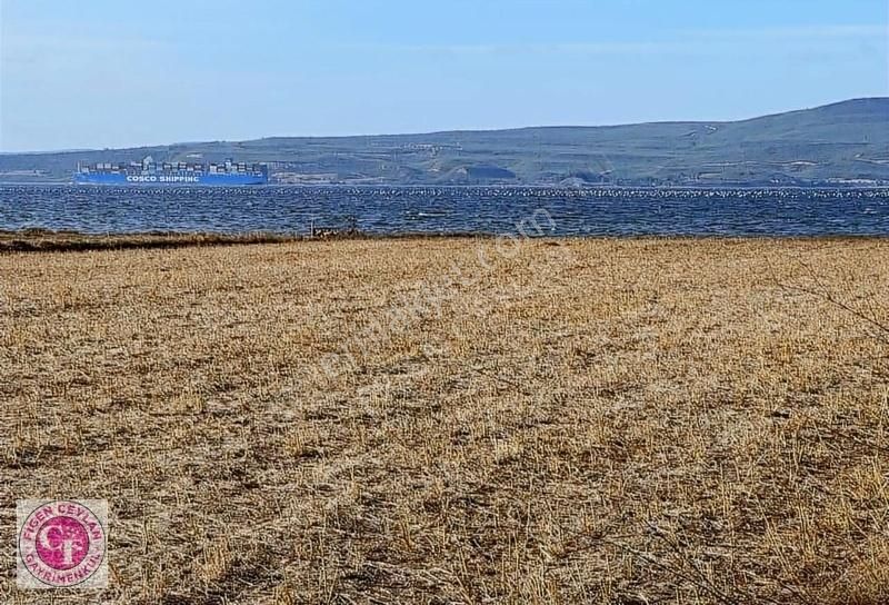 Çanakkale Merkez Özbek'te Denize Sıfır Arazi