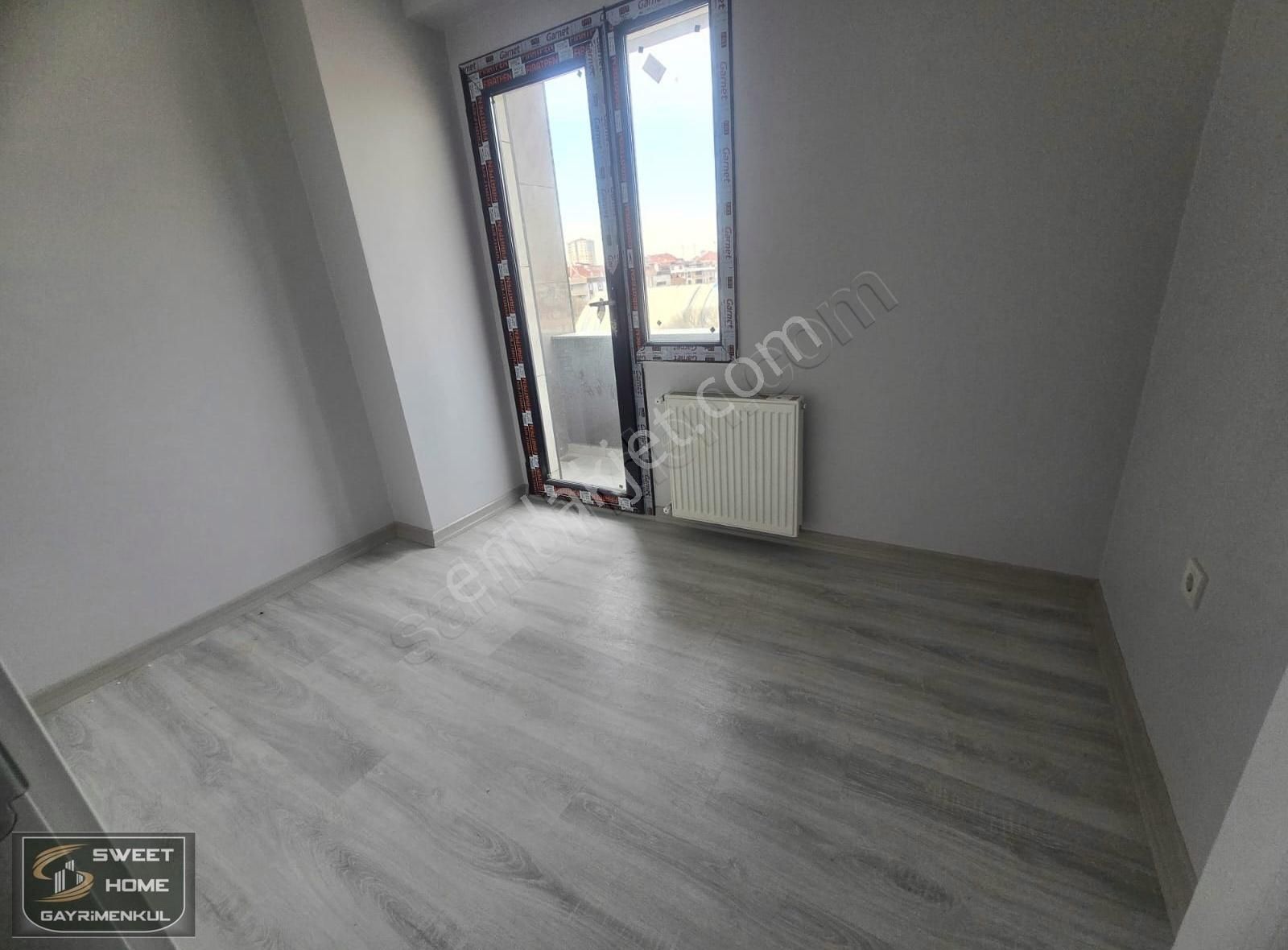 Harika Luks Daire . Merkezi Yer . Marka Ve Özel 2+1