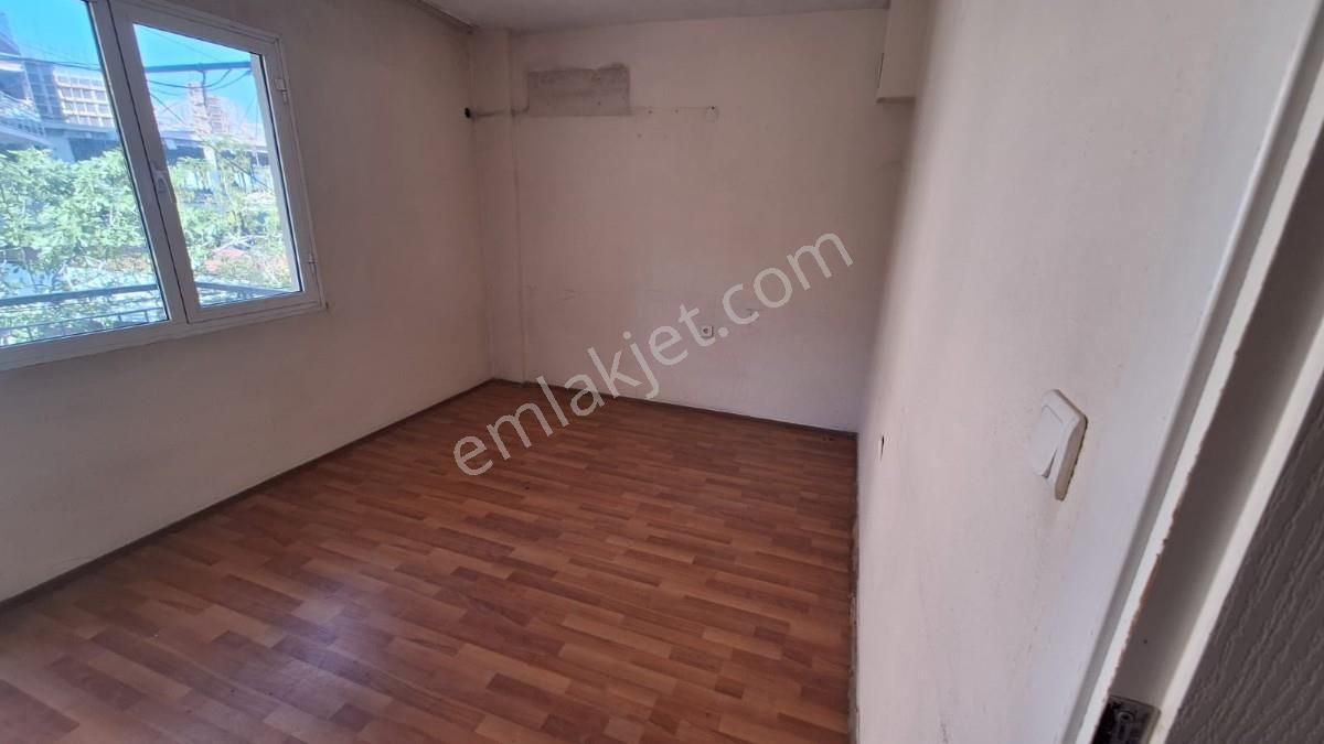 Karabağlar / Aydın Mah. 3 Katlı Komple Satılık Bina - Görsel 28