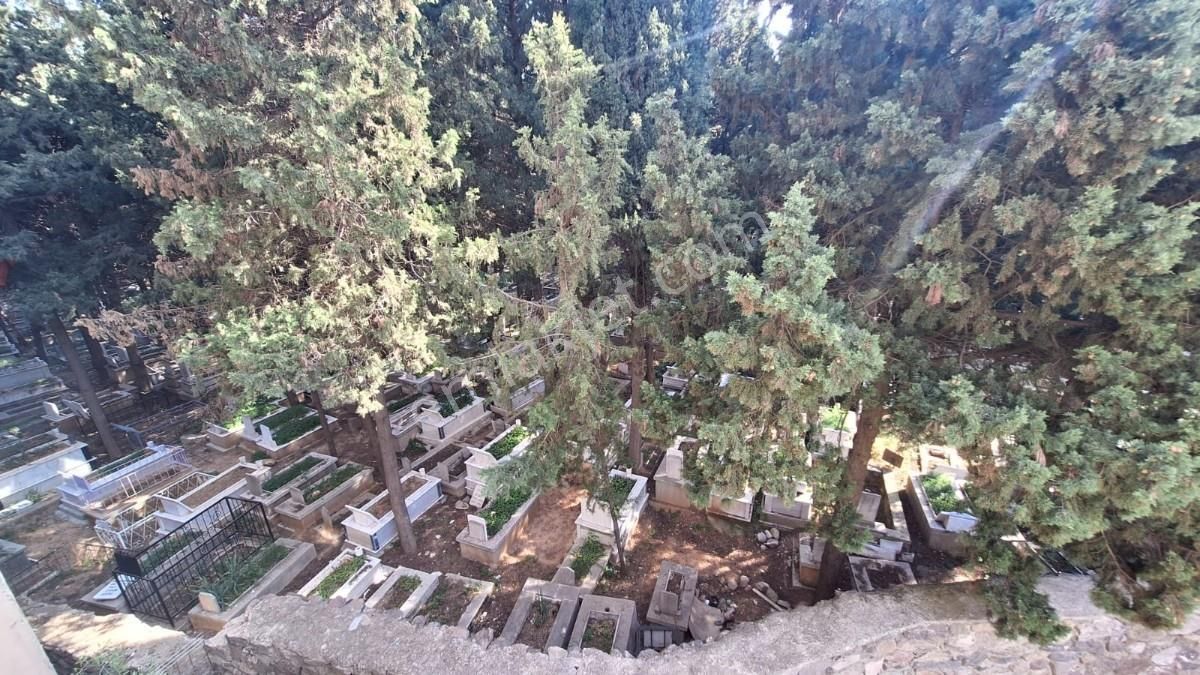 Karabağlar / Aydın Mah. 3 Katlı Komple Satılık Bina - Görsel 11