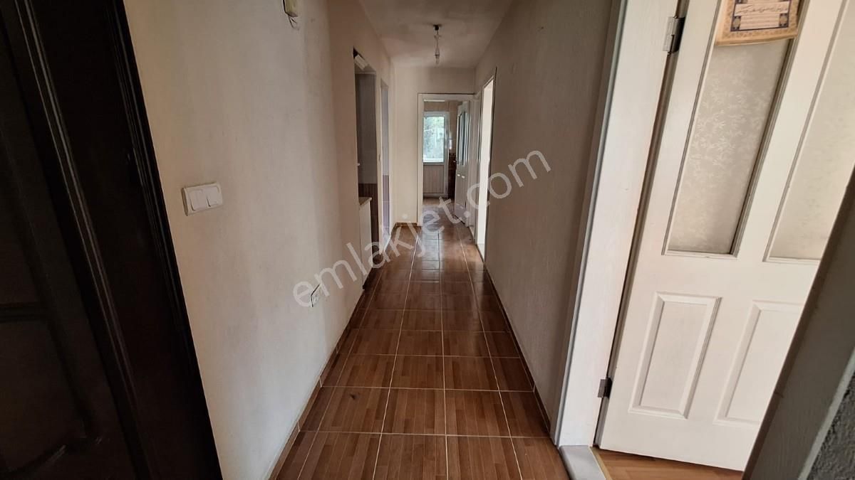 Karabağlar / Aydın Mah. 3 Katlı Komple Satılık Bina - Görsel 22