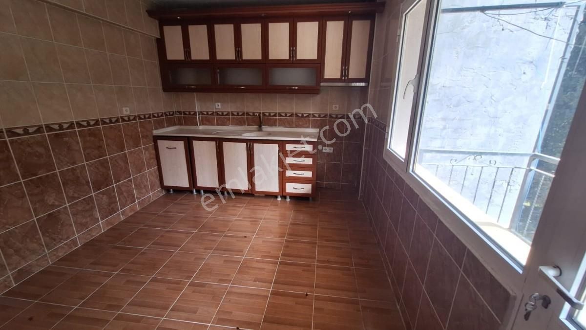 Karabağlar / Aydın Mah. 3 Katlı Komple Satılık Bina - Görsel 13