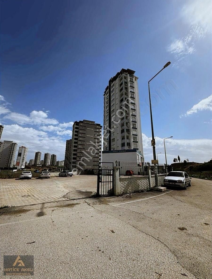 Hatice Aksu'dan Çarkıparede 3+1 Km İskanlı Daire