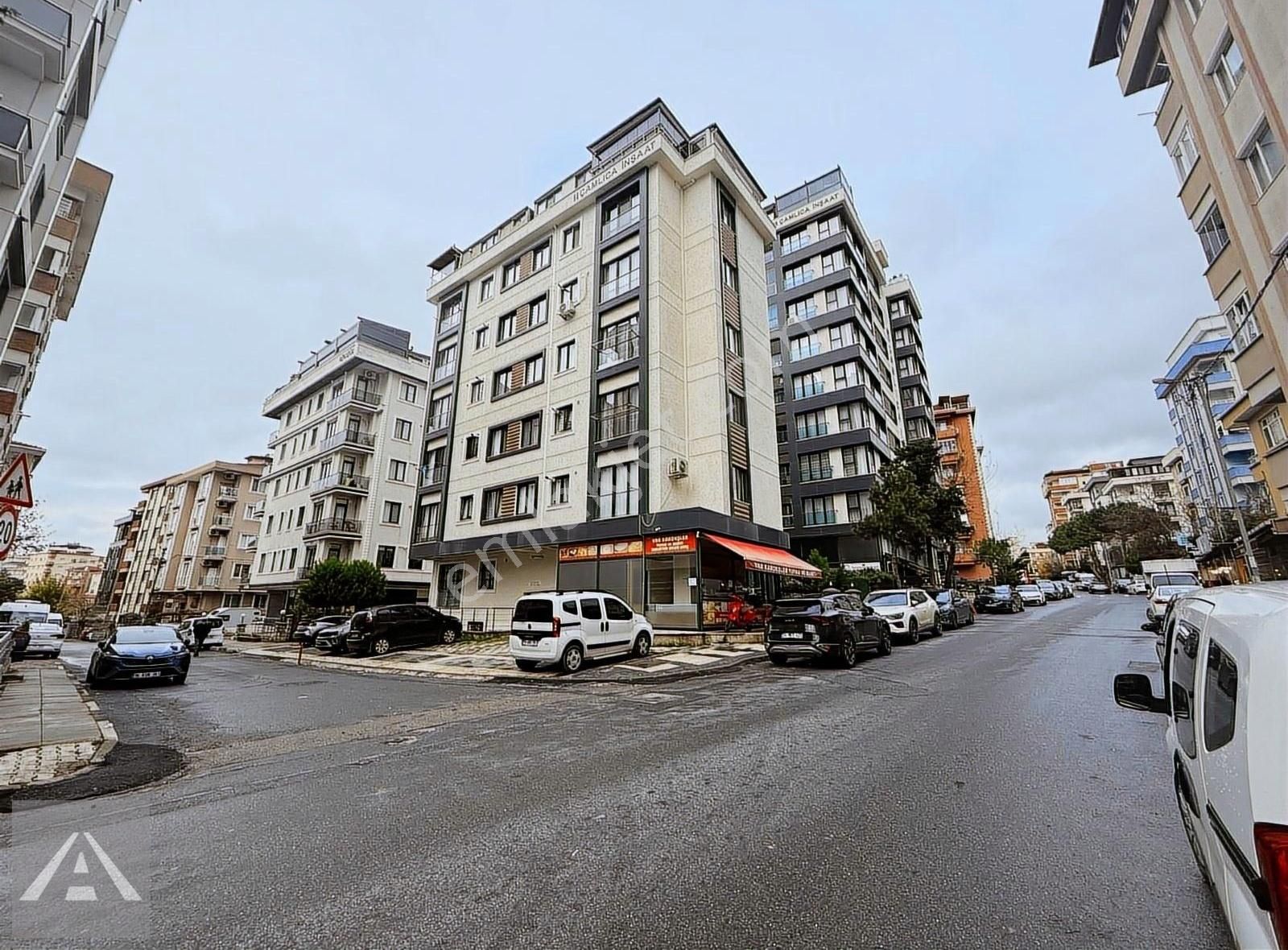 Maltepede Merkezi Konumda Hemen Taşınmaya Hazır Kullanışlı 2+1