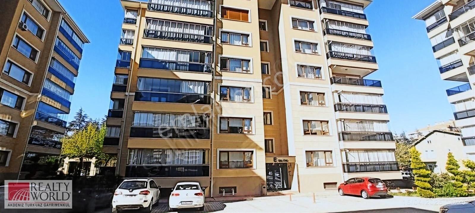 Halıkent Metro Vadi Evlerinde 2+1 Satılık Daire