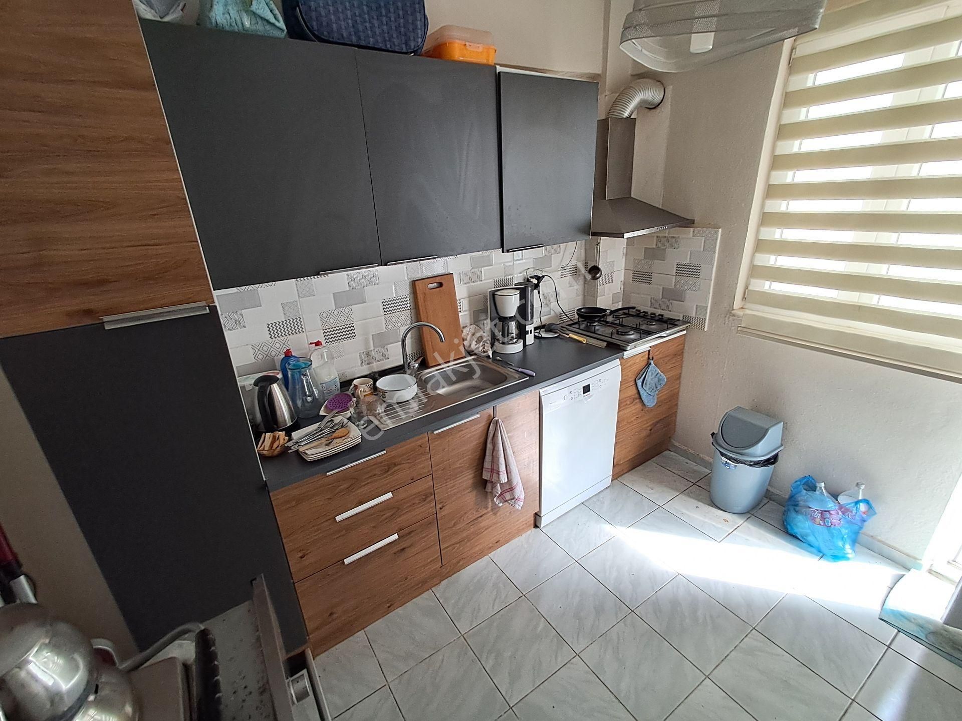 Eryılmaz Gayrimenkul'den Akçay Sarıkız Mahallesinde 2+1 100 M2 Satılık Daire