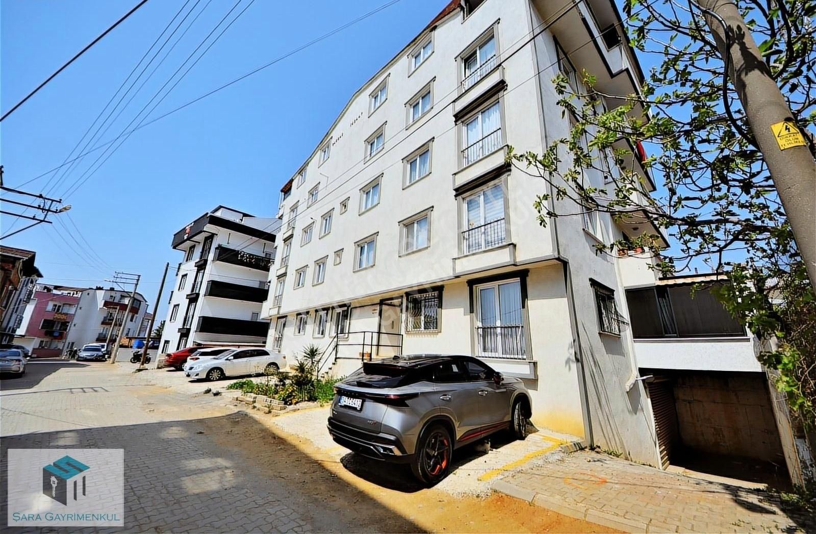 Gebze Adliye Yakın 3+1 İskanlı 4 Yaş 100 M2 Yatırıma Uygun Daire