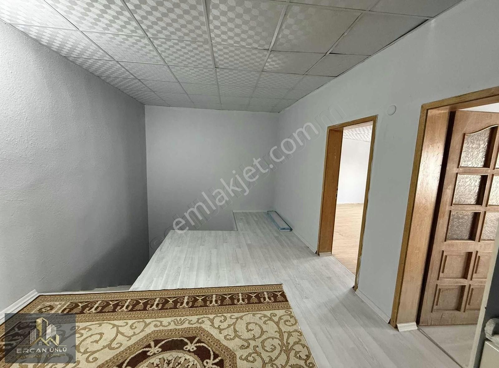 Mimarsinan Mah'de 3 Katlı Oturulacak Şekilde Teraslı Müstakil Ev - Görsel 26