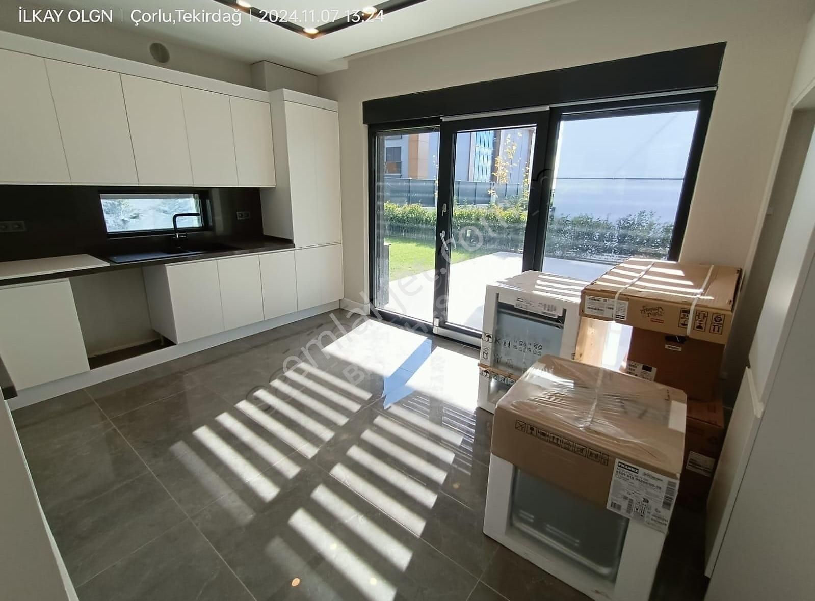 Brothersdan Önerlerde 300m2 4+1 İskanlı Sıfır Satılık Villa - Görsel 27