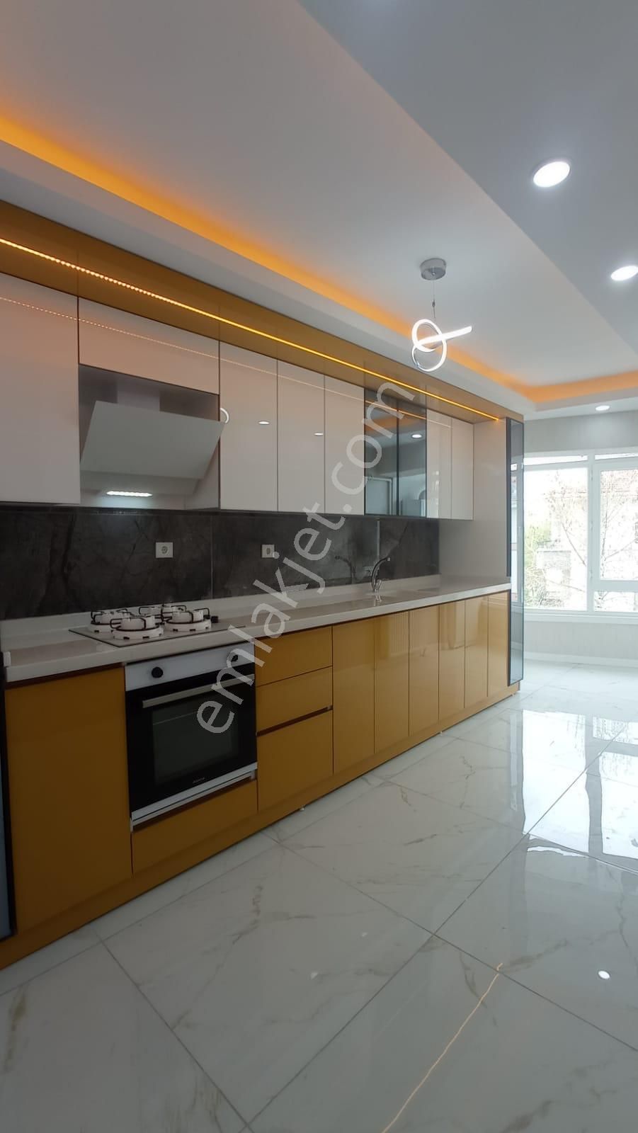 Akşemsettin Mh Full Ultra Lüx Yapılı Ön Cephe Satılık 3+1