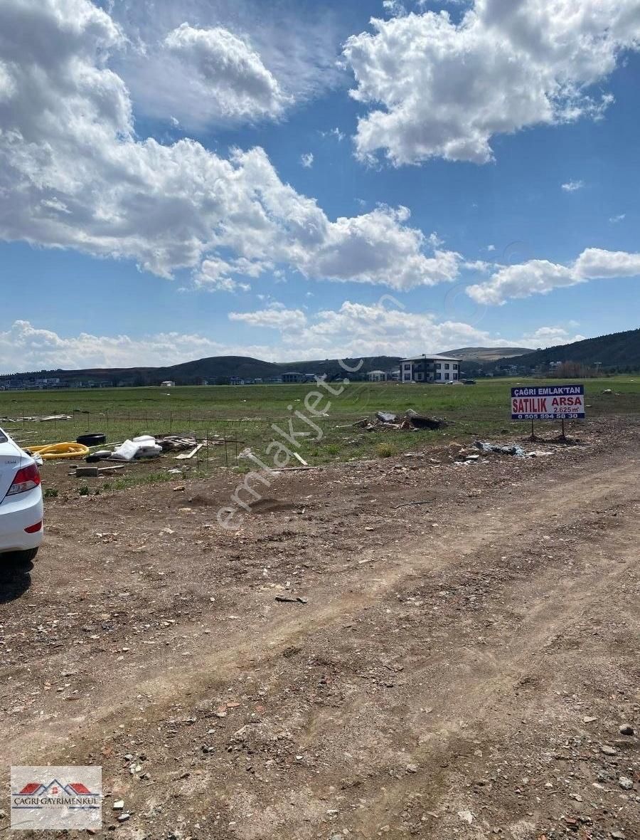 Esenyurtda Satılık 4 Villalık Arsa