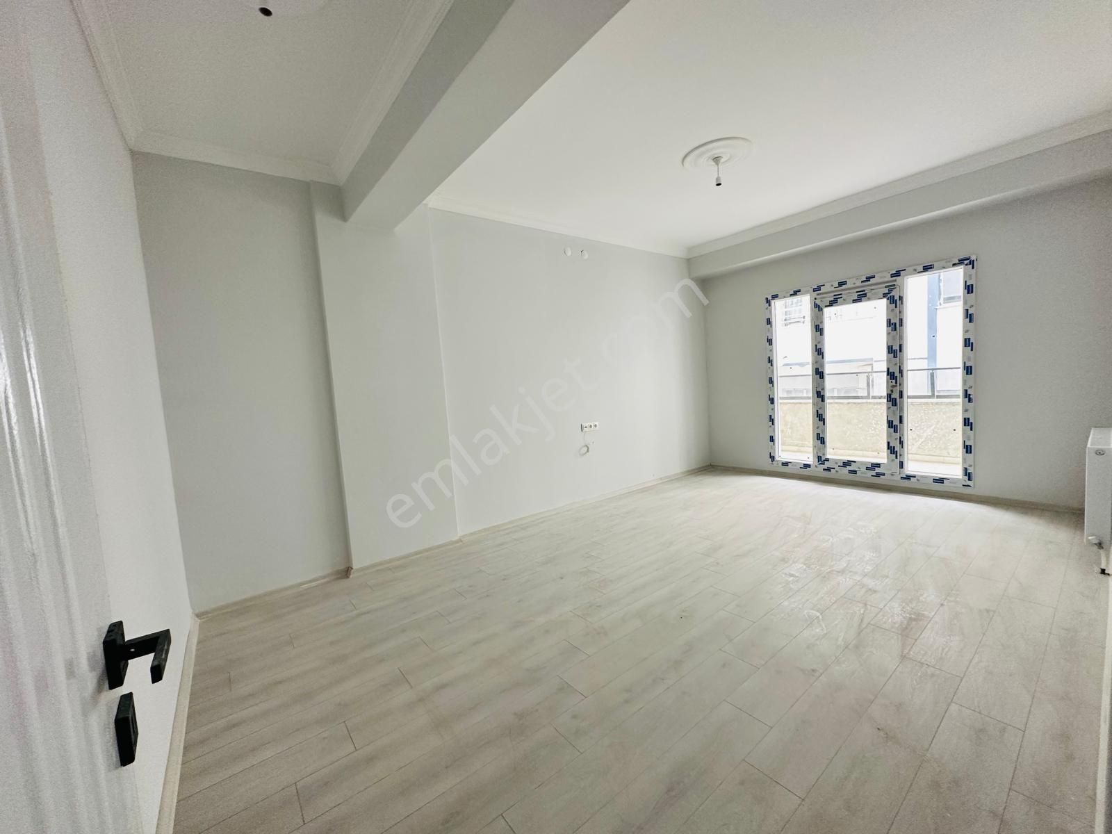Dinç Emlaktan Satılık 2+1 Sıfır Daire