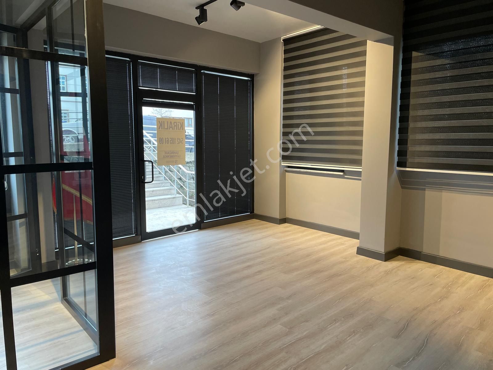 Söğütlüde Kiralık Full Eşyalı, Depolu Modern Tasarımlı Ofis