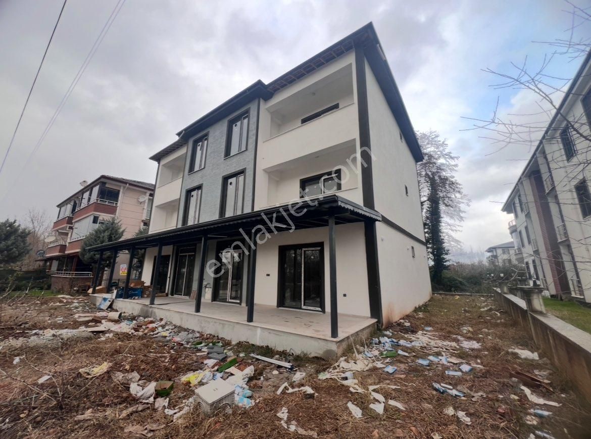 Karasu Aziye Mh. 80m2 Yazlık Kışlık Daire
