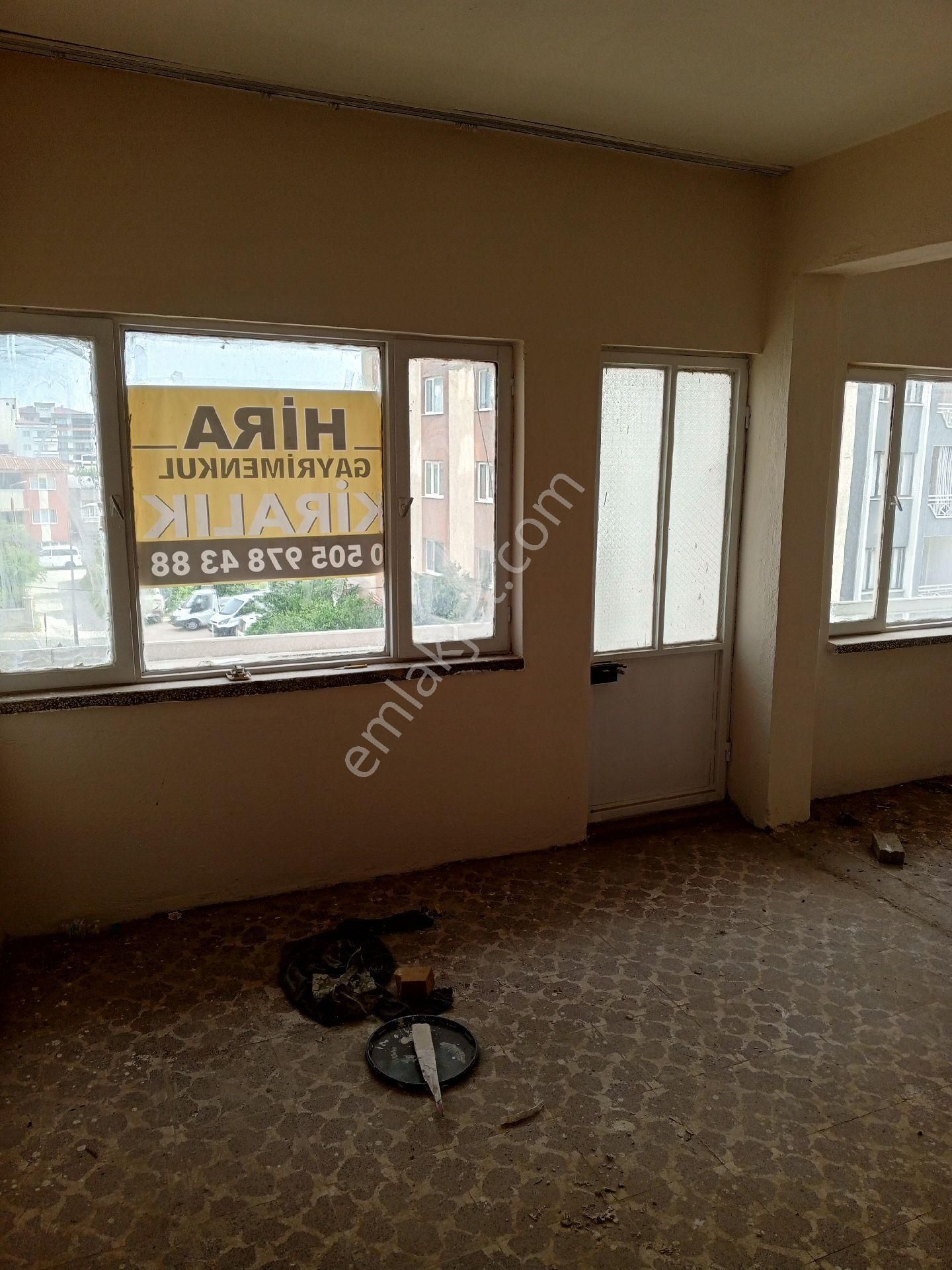 Yeşil Mah Hastane Yanı Cadde Üzeri 3+1 Daire