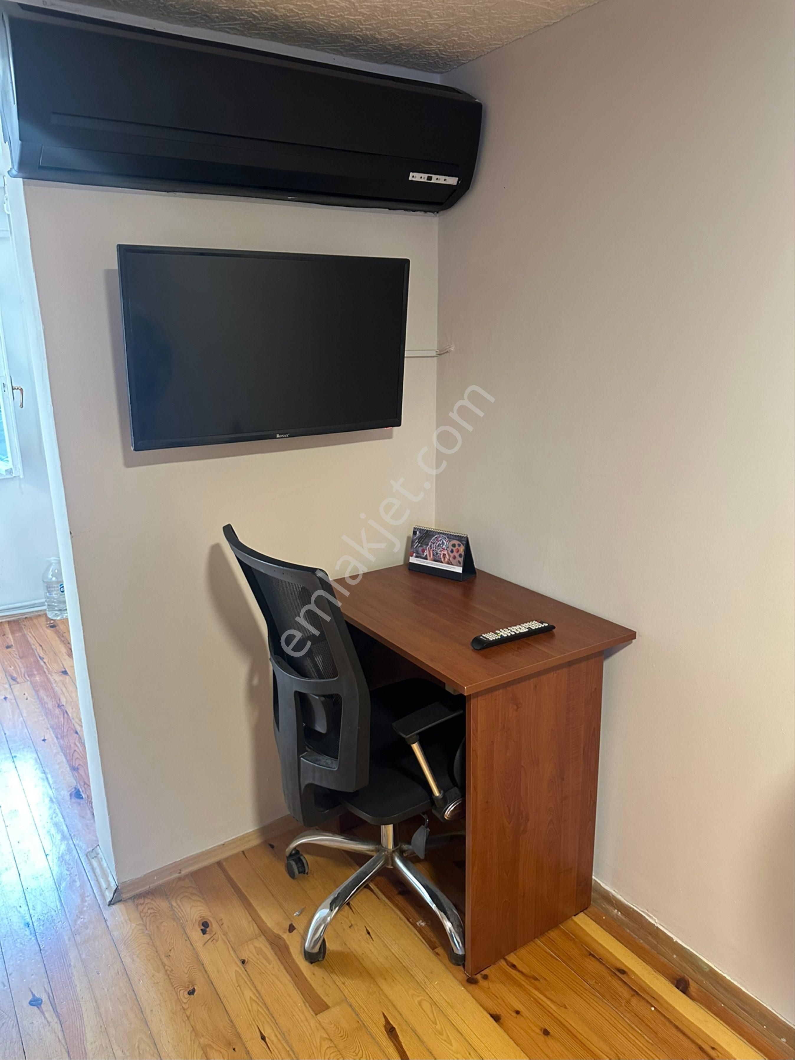 Ortaköy Çarşıda Şahane Konumda Nefis Studio Daire - Görsel 3