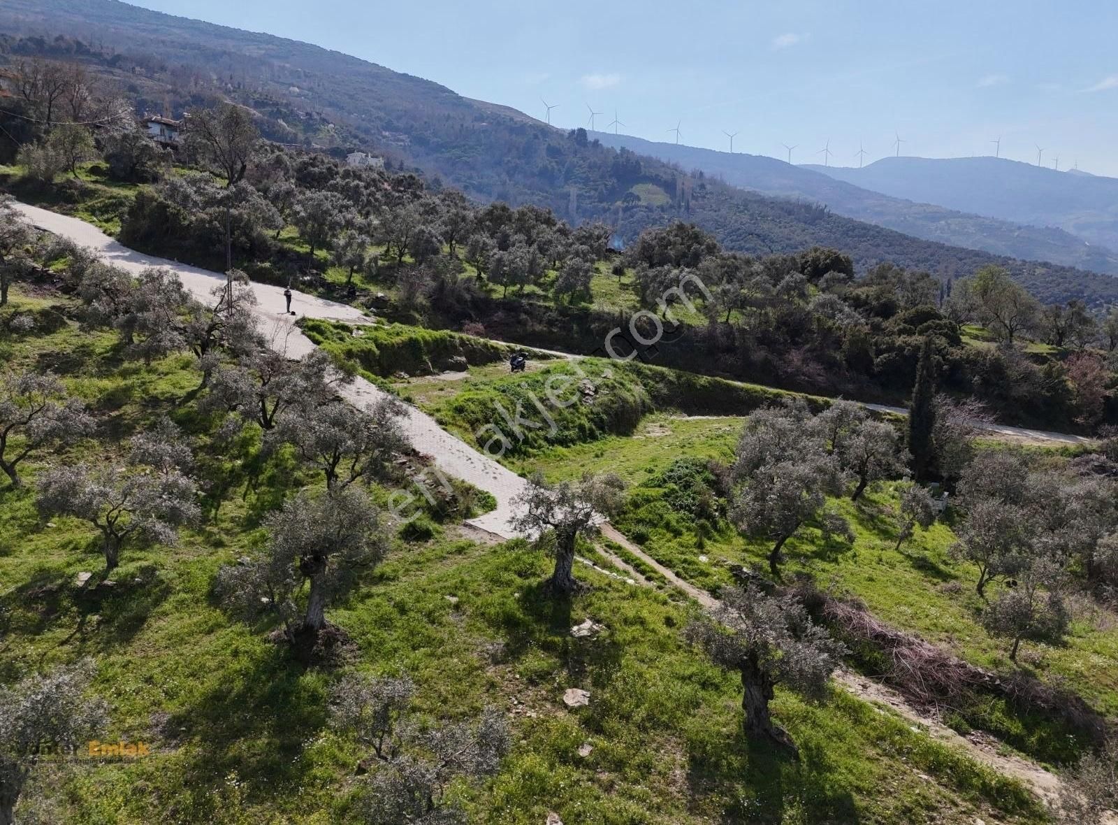 Yönter Emlaktan Kaplan'da 930 M² Arsa - Görsel 8