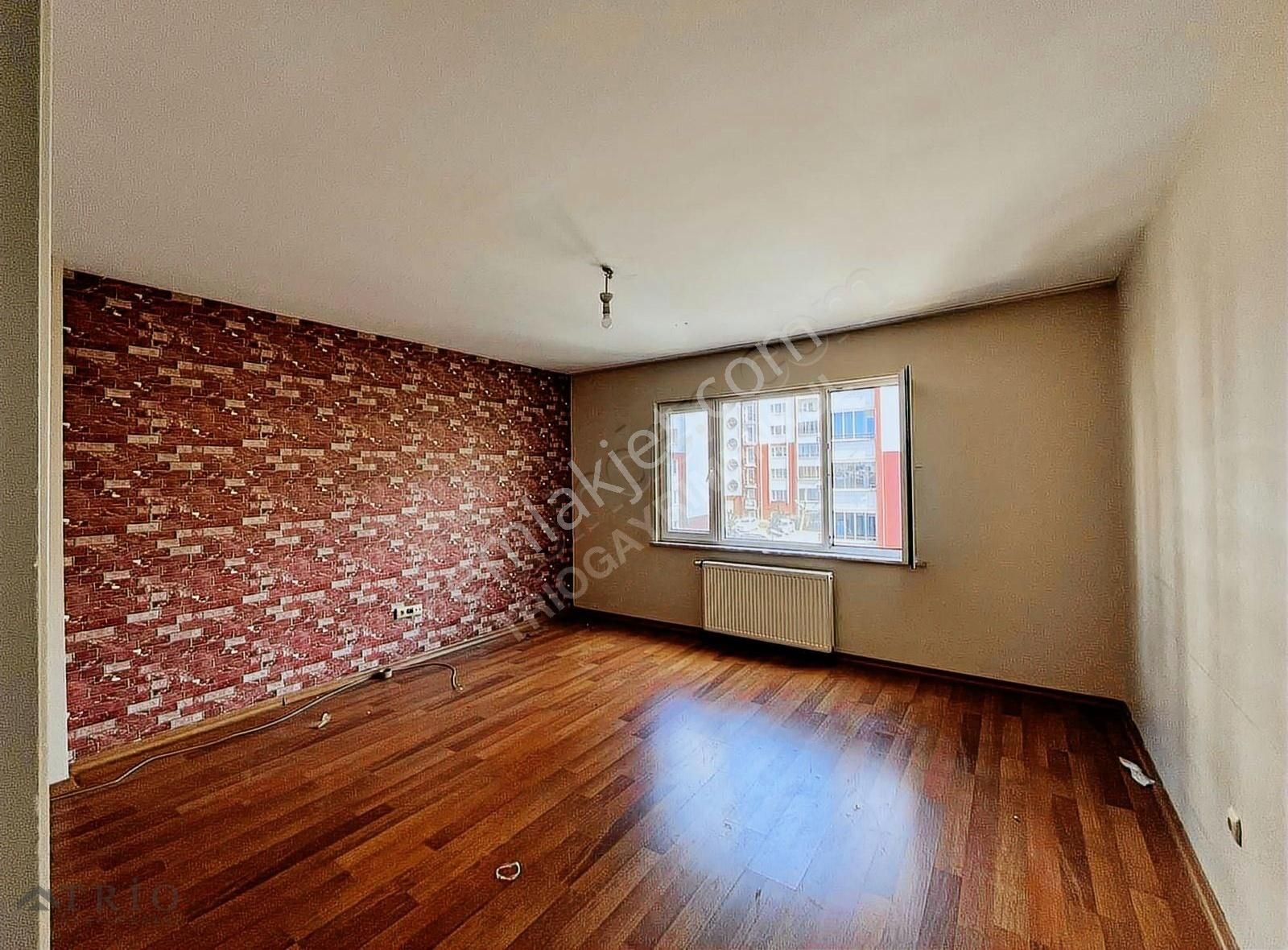 Esenyurt Akbatı Avm Kiptaş 3 Sitesi Kiralık 2+1 90m2 Daire