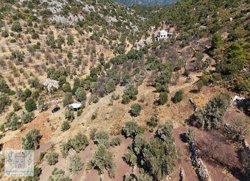 Marinden Palamutbükü Yakını 2.046m2 Resmi Yolu Olan Arazi - Görsel 2