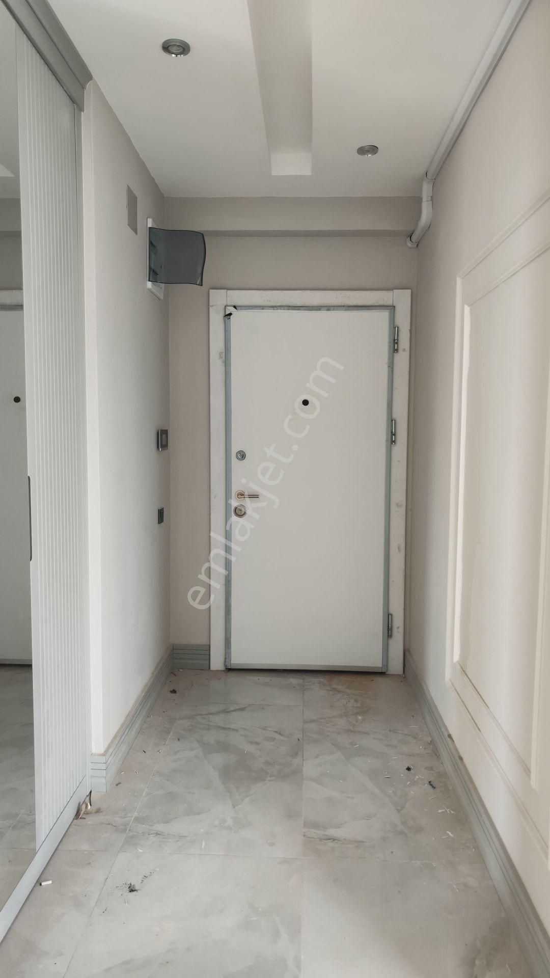 Thor'dan Kiralık Mezitli 75. Yıl Mahallesi 2+1 Daire
