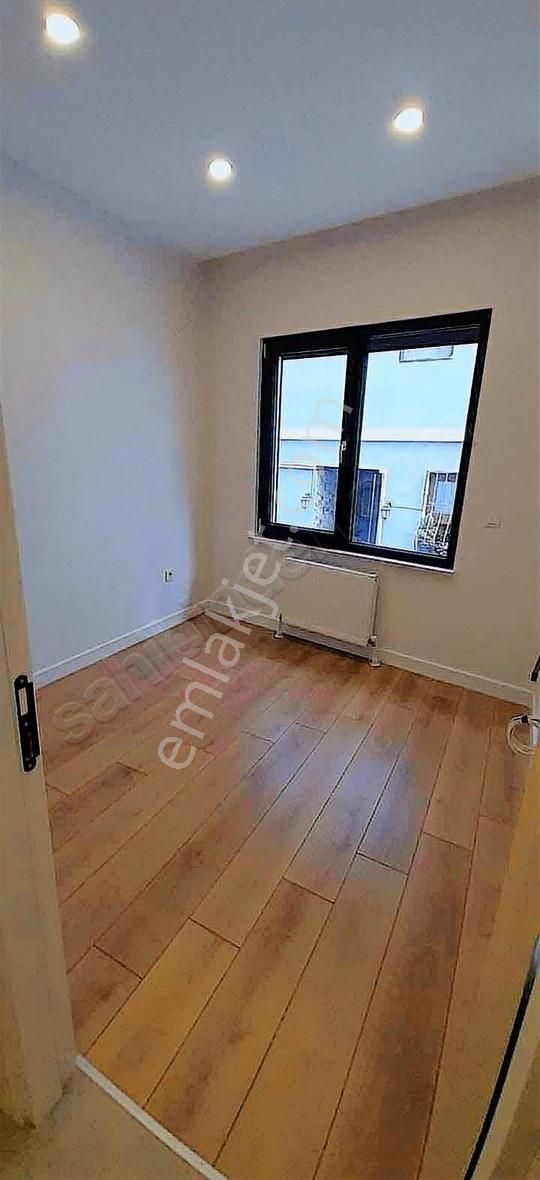 Çırağan'da Yeni Bina Asansörlü3+1kombli Balkonlu Çok Ferah Daire - Görsel 4