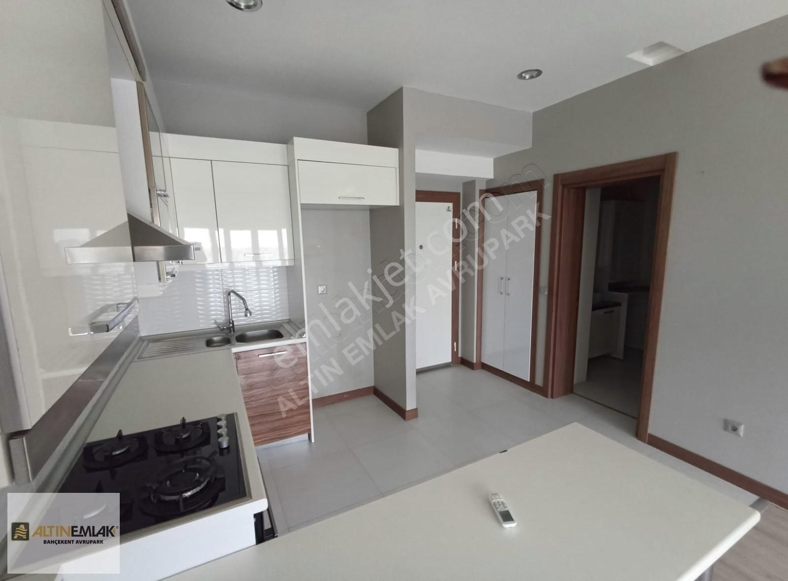 Emlak Konut 656.ada 12.blok Bakımlı Manzaralı 1+1 58m2 Daire