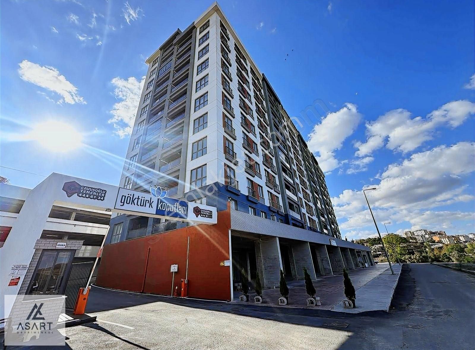 Pendik Site İçi Sıfır Ebv.banyo Geniş Kredi Limitsiz 2+1 Satılık