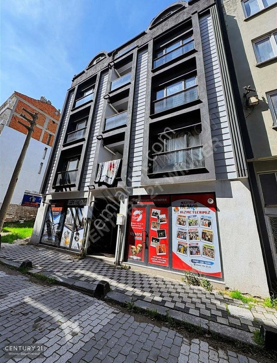 C21 Winner Altıeylül Mahallesi 1+1 Kiralık Daire