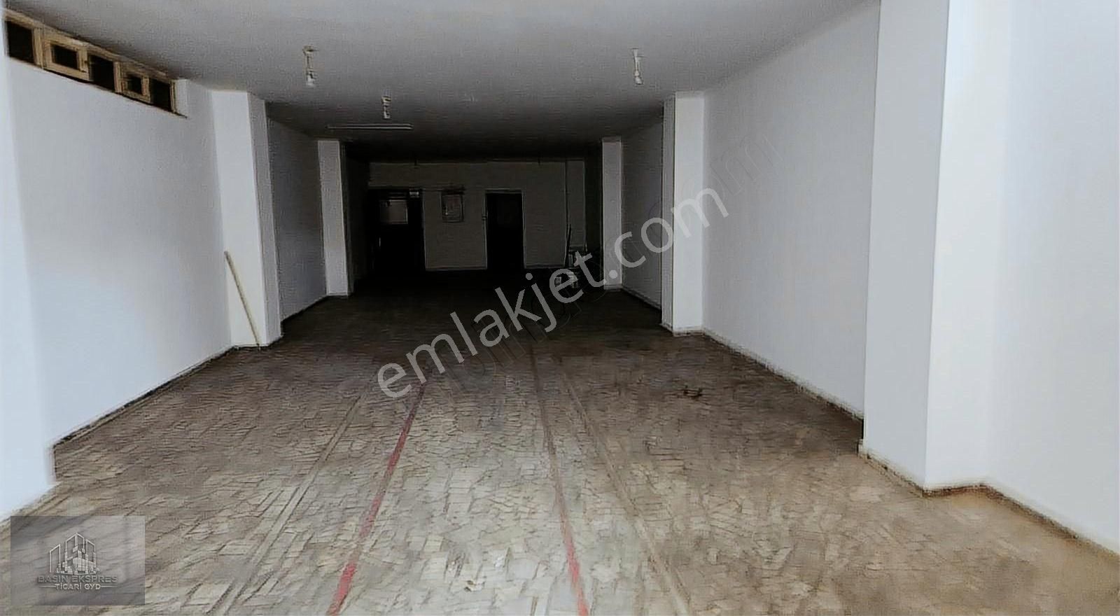 Sulyapıdan İmalata Depolamaya Uygun İş Yeri