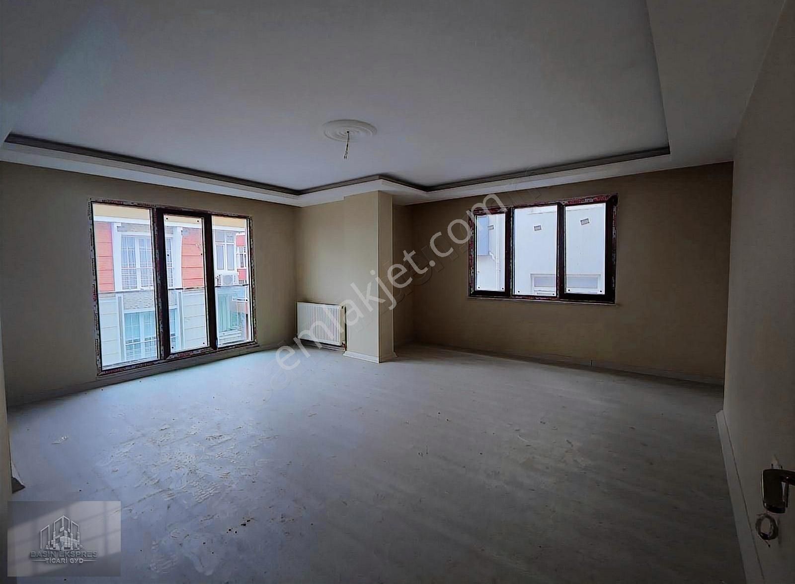 Sulyapıdan Bağlarda 0 3+2 Tavanı Yüksek Dublex Daire